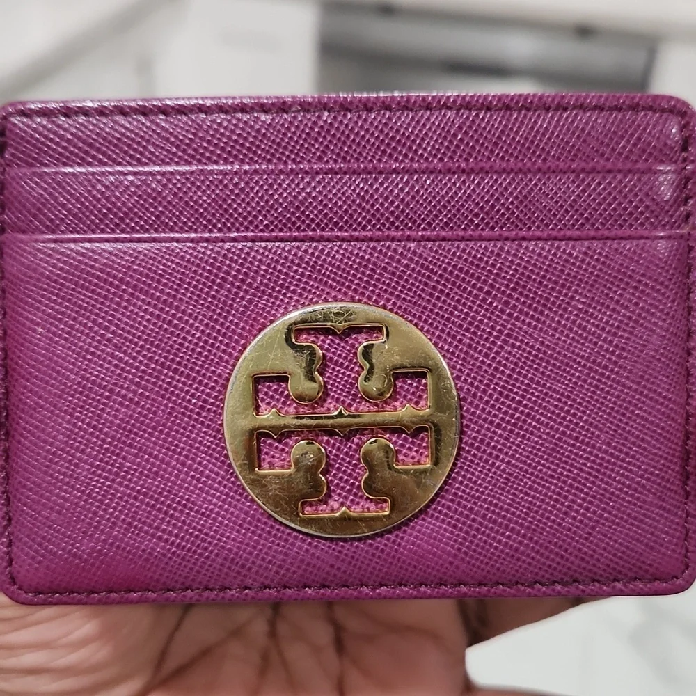 💜▪️Tory Burch▪️ Preloved Purple Card Holder (With Wear)